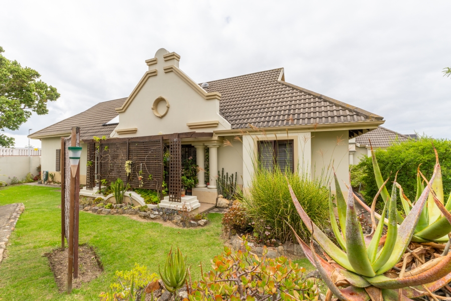 2 Bedroom Property for Sale in Blue Mountain Village Western Cape